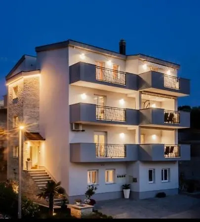 Lubina Apartment